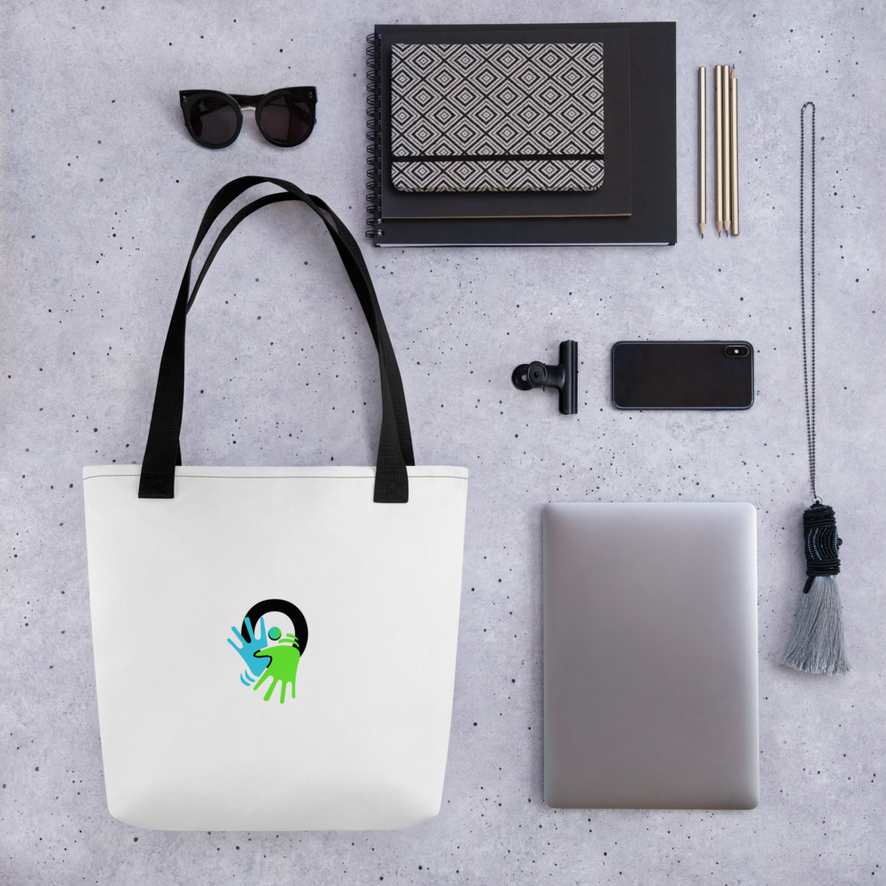 Sac Tote bag blanc avec logo centré, pratique et stylé. Il véhicule un message fort : valoriser la langue des signes aux côtés du français au quotidien.